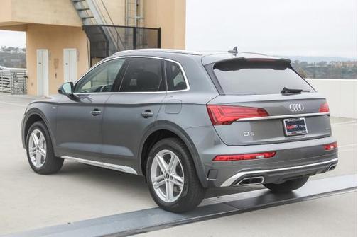 2025 Audi Q5 55 S line Premium