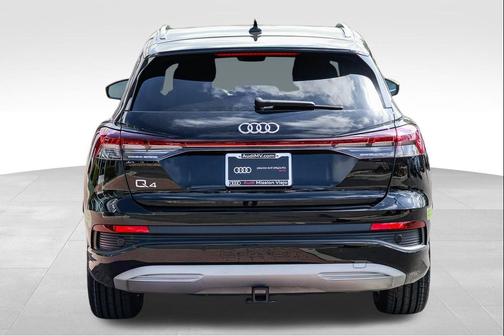 2023 Audi Q4 e-tron Premium Plus 40 RWD