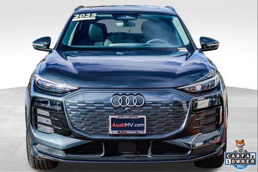 2025 Audi Q6 e-tron Premium Plus quattro