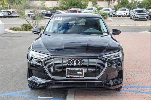 2021 Audi e-tron Premium quattro