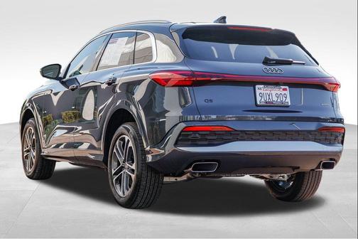 2025 Audi Q5 Premium Plus TFSI quattro S tronic