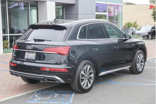 2022 Audi Q5 45 S line Premium Plus