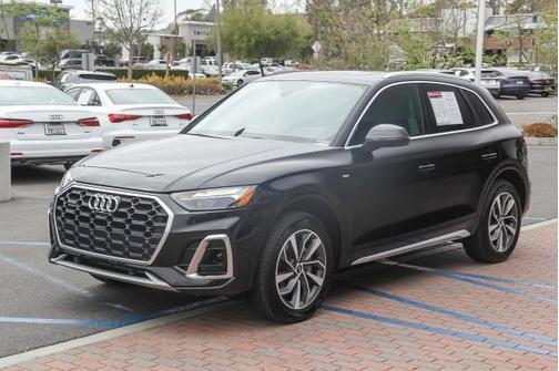 2022 Audi Q5 45 S line Premium Plus