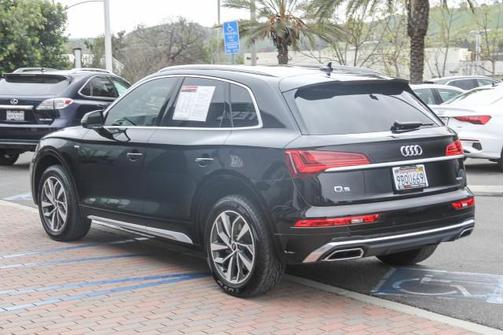 2022 Audi Q5 45 S line Premium Plus