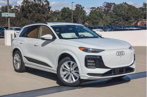 2025 Audi Q6 e-tron Premium