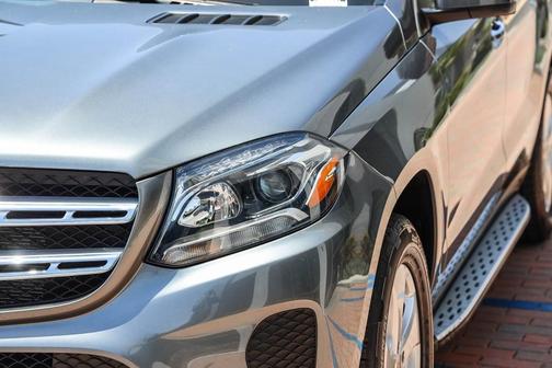 Photo 3 of 30 of 2019 Mercedes-Benz GLS 450 Base 4MATIC