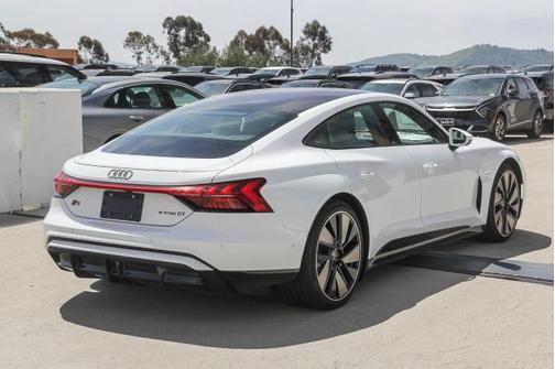 2025 Audi S e-tron GT Premium Plus