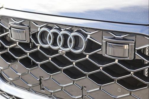 2026 Audi RS Q8 4.0T