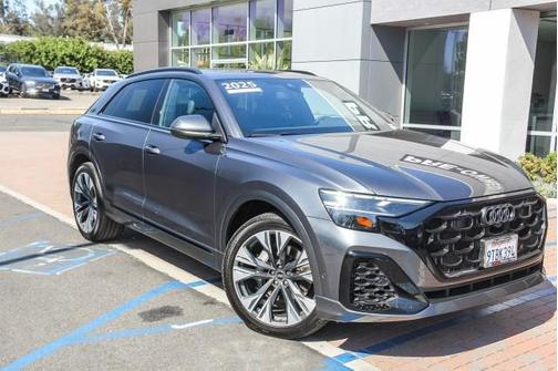 2025 Audi Q8 Premium Plus 55 TFSI quattro