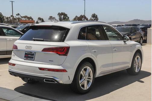 2025 Audi Q5 55 S line Premium Plus