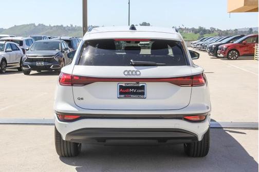 2025 Audi Q6 e-tron Premium