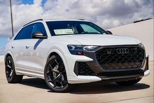 Glacier White 2026 Audi RS Q8 4.0T