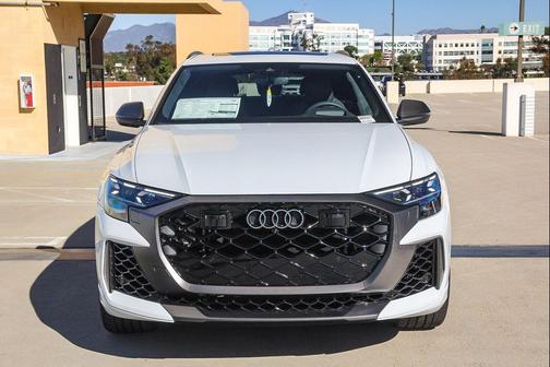 2026 Audi RS Q8 4.0T