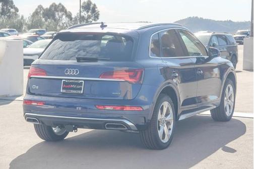 2025 Audi Q5 45 S line Premium Plus