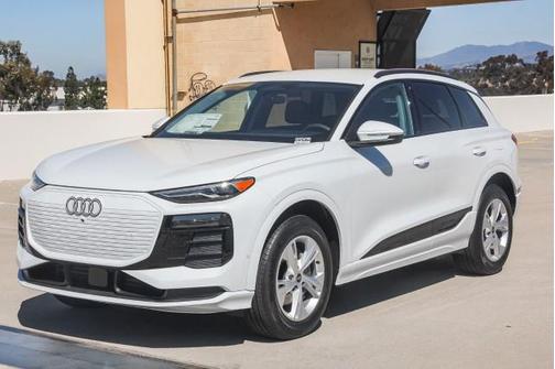 2025 Audi Q6 e-tron Premium