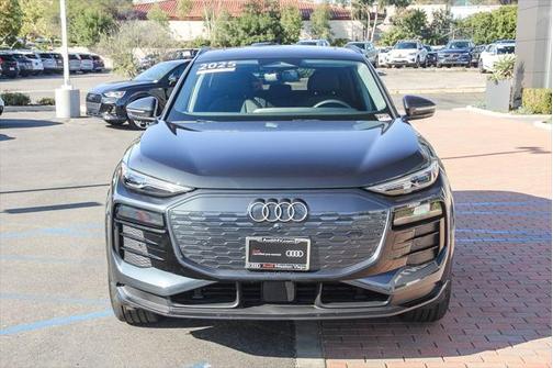 2025 Audi Q6 e-tron Premium