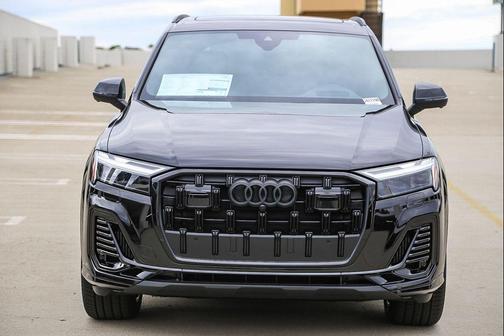 2026 Audi Q7 55 Prestige