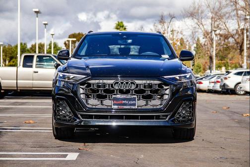 2026 Audi Q8 55 Premium Plus