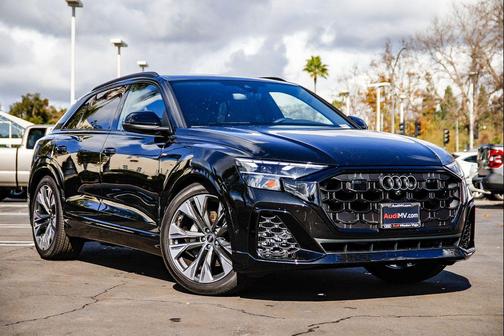 2026 Audi Q8 55 Premium Plus