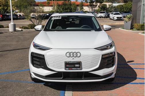 2025 Audi Q6 e-tron Premium
