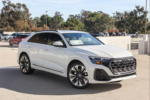 2026 Audi Q8 55 Premium Plus