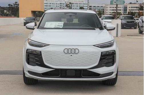 2025 Audi Q6 e-tron Premium Plus