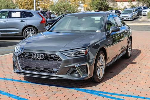 Photo 5 of 28 of 2020 Audi A4 45 Premium