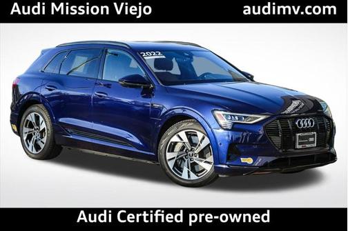 2022 Audi e-tron Premium quattro