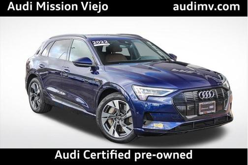 2022 Audi e-tron Premium quattro