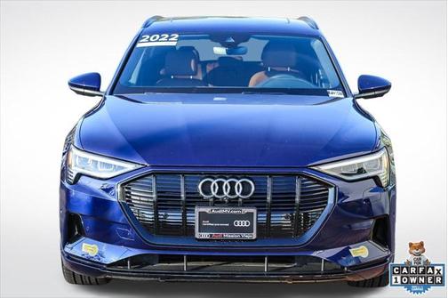2022 Audi e-tron Premium quattro
