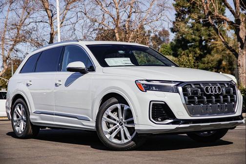 2026 Audi Q7 55 Prestige