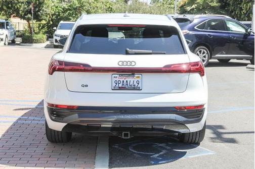 2024 Audi Q8 e-tron Premium Plus