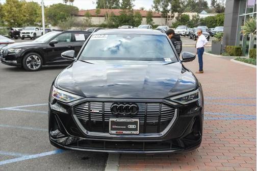 2023 Audi e-tron Premiumwe