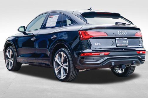 2023 Audi Q5 45 S line Prestige