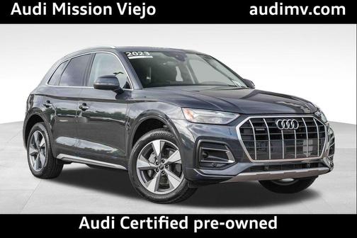 Manhattan Gray Metallic 2023 Audi Q5 40 Premium Plus