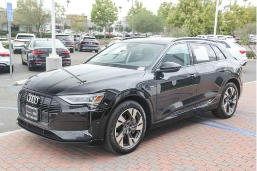 2022 Audi e-tron Premium quattro
