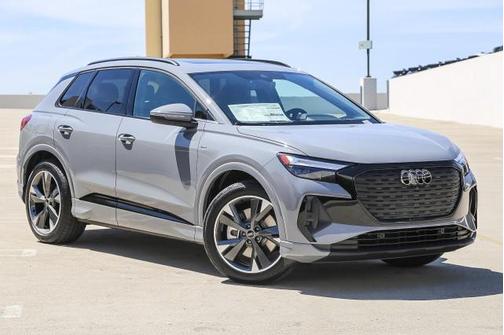 2025 Audi Q4 e-tron Premium Plus 55 quattro
