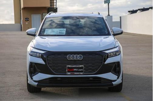 2025 Audi Q4 e-tron Premium Plus 55 quattro