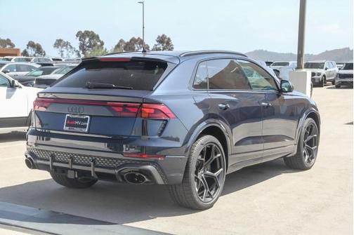 2025 Audi RS Q8 4.0T