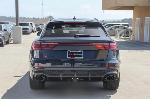 2025 Audi RS Q8 4.0T