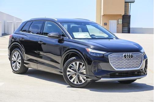 2025 Audi Q4 e-tron Premium 45 RWD