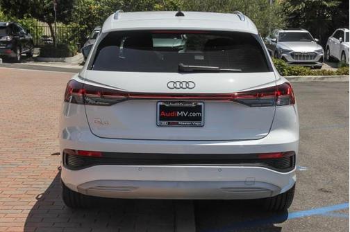 2023 Audi Q4 e-tron Premium Plus 40 RWD