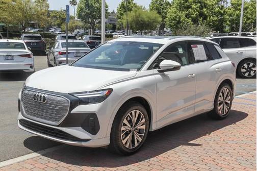 2023 Audi Q4 e-tron Premium Plus 40 RWD