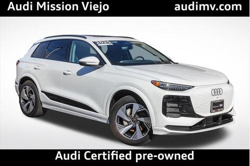 2025 Audi Q6 e-tron Premium Plus quattro
