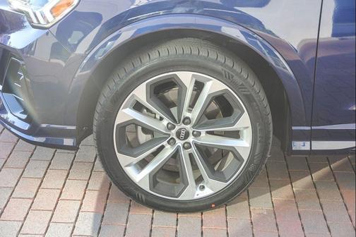 2022 Audi Q3 45 S line Premium Plus