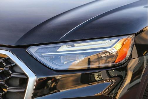 2023 Audi Q5 45 S line Premium Plus