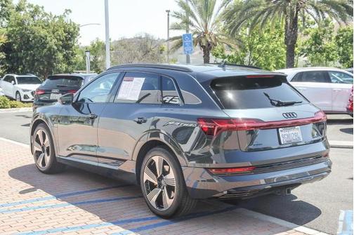 2023 Audi e-tron Premium Plus quattro