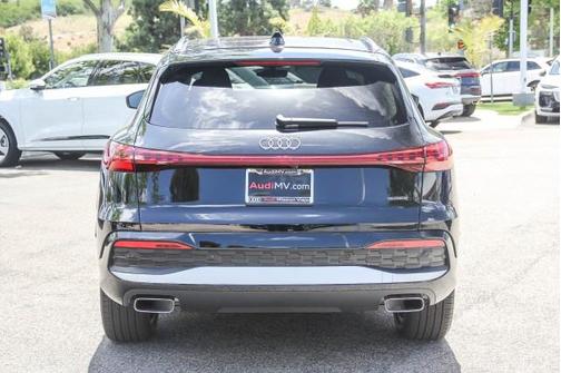 2025 Audi Q5 Premium Plus