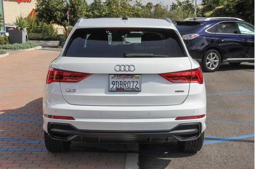 2022 Audi Q3 45 S line Premium