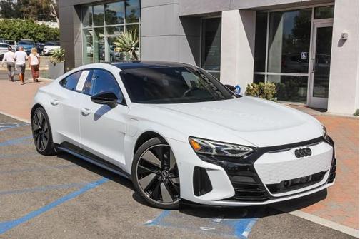2023 Audi e-tron GT Prestige quattro